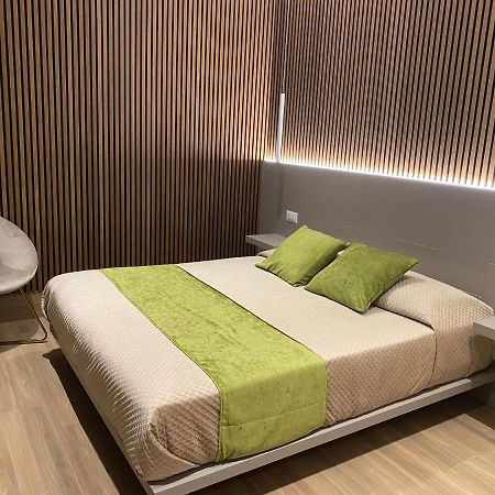 Th Luxury Central Катания Экстерьер фото