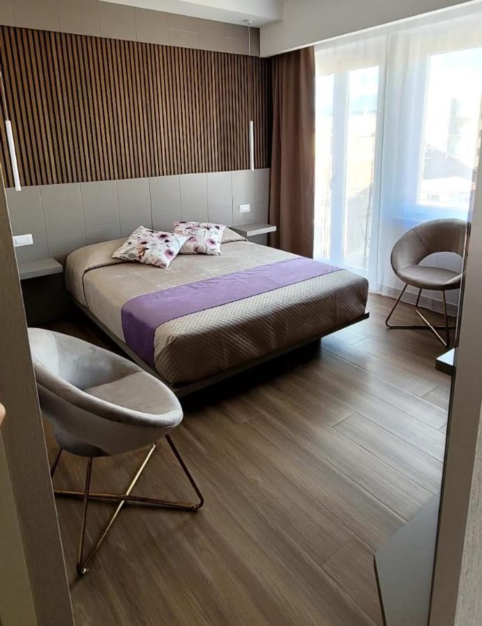 Th Luxury Central Катания Экстерьер фото